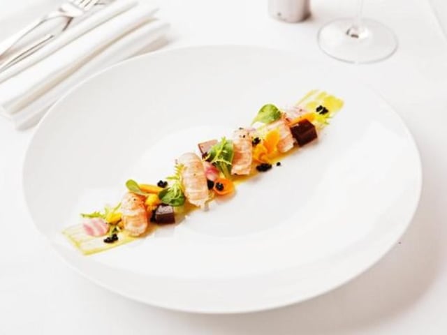 This French, modern restaurant found in the fine dining town of Bury St Edmunds is much praised for its creative fish dishes. Those keen to protect the environment will be glad to know that this restaurant serves fresh seasonal food which is sourced as locally and sourced as sustainably as possible.