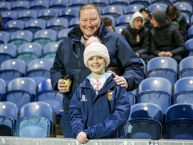 Mansfield Town fans ahead of the draw with Grimsby Town.