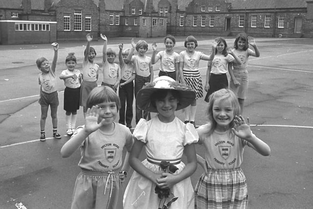 Pupils at Hylton Road Primary School spending their last day at the school before it was demolished. Who remembers this from 40 years ago?