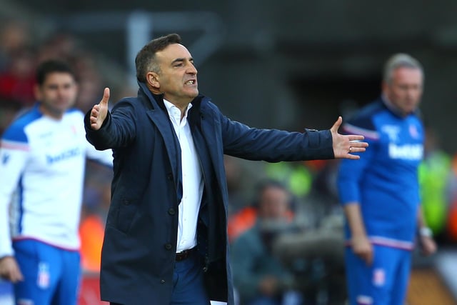 Former Sheffield Wednesday boss Carlos Carvalhal has revealed he's in talks with Brazilian giants Flamengo over becoming their new boss, and branded them "one of the biggest clubs in the world." (Sky Sports)