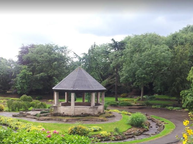 Treat the family to an adventurous day out around the beautiful grounds at Hexthorpe Park.