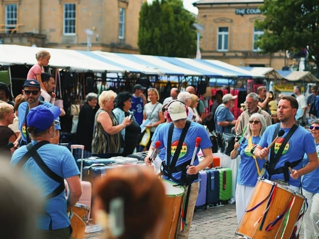 There was a variety of artists, bands and dancers entertaining the crowds