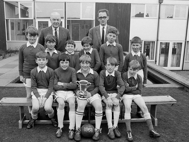 The 1968 Ladybrook Junior School football team