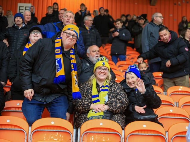 Mansfield Town enjoyed a fine day at the seaside after clocking up a second away win of the week,