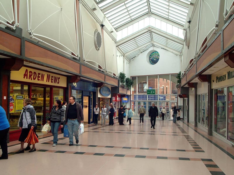 Sutton town centre: Idlewells Shopping Centre. 2007.