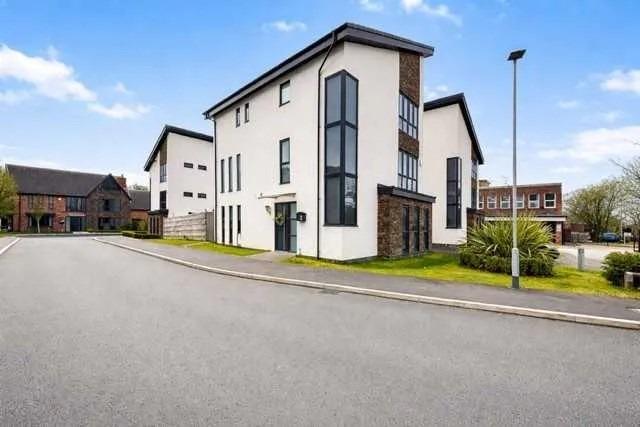 Situated in a highly sought-after location, this beautifully presented modern three-storey property offers spacious and versatile living accommodation, ideal for growing families.