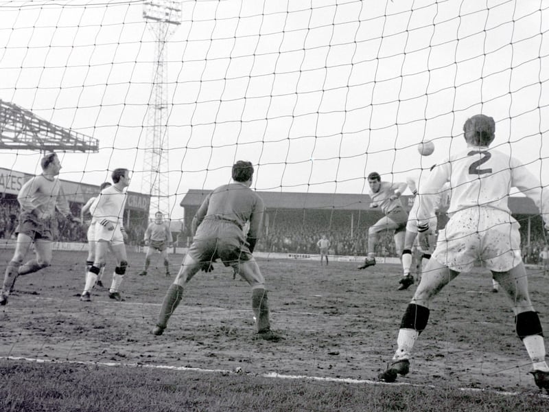 Harry Middleton in action for Stags v Oxford in Jan 1966.