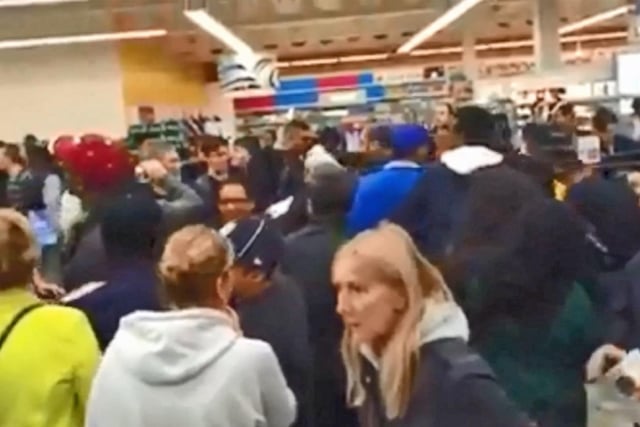 A reader picture of the crowded scenes at Tesco in 2016