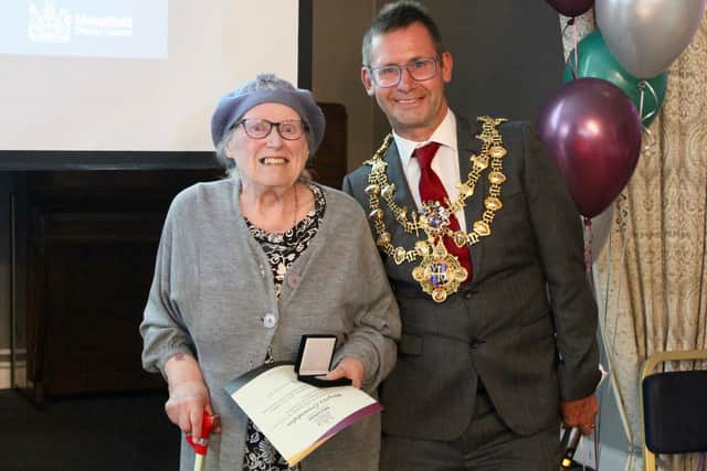 Mary Penford MBE with Mansfield Mayor, Andy Abrahams