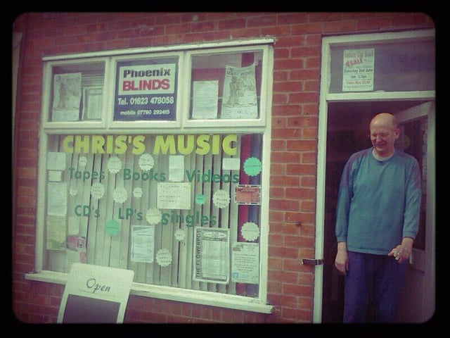 Chris's Music is a record shop in Huthwaite. According to Google, it has a 4.8 star rating.