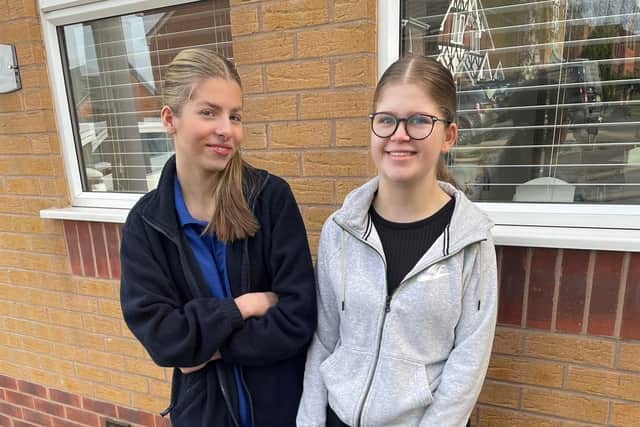 Pippa and Suzy Mellors, 16, from Forest Town.