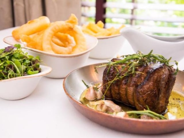 This family-friendly, award winning seafood restaurant offers a great choice of fine dining options alongside more casual meals. From lobster to Fish and Chips, and light bite tapas for lunch, there is something for everyone.