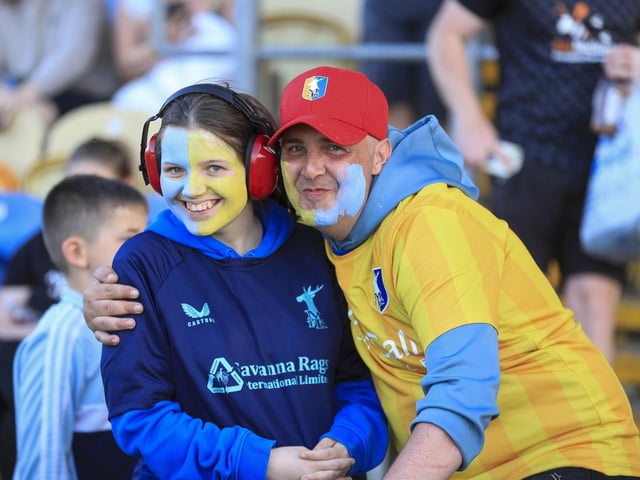 Mansfield Town turned on the style to make light work of Peterborough United.