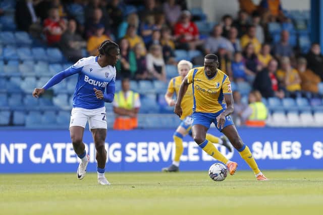 Lucas Akins in possession for Mansfield during the Sky Bet League 2 match against Gillingham FC at the MEMS Priestfield Stadium, 30 Sept 2023. 
Photo Chris & Jeanette Holloway / The Bigger Picture.media