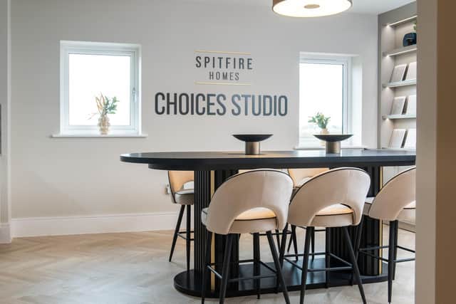 Sherbourne - Customer Suite