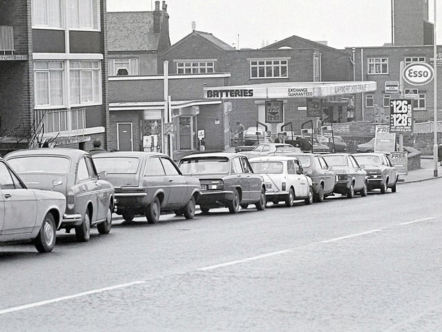 Huge queues for fuel on Stockwell Gate - can you remember why?