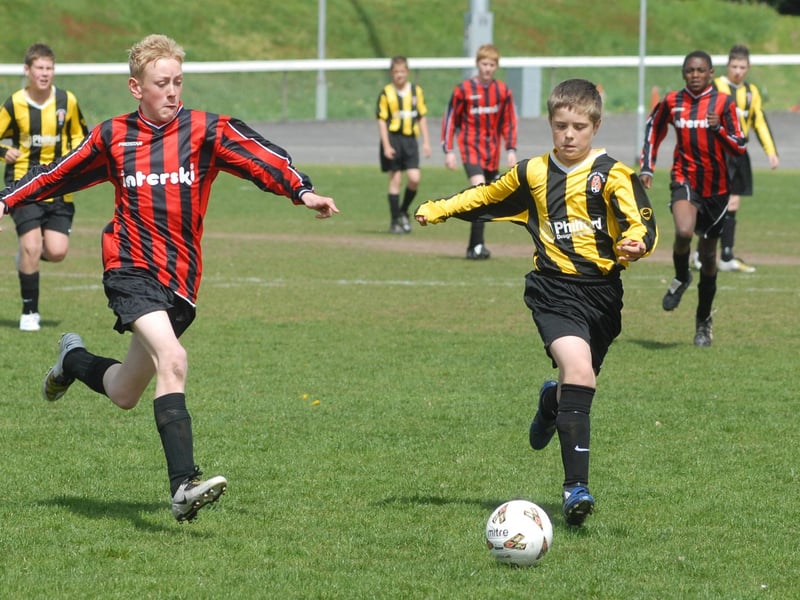 Mansfield Youth League Supplimentary Cup Finals. FC Interski (Red) v Worksop Town Juniors in 2009.