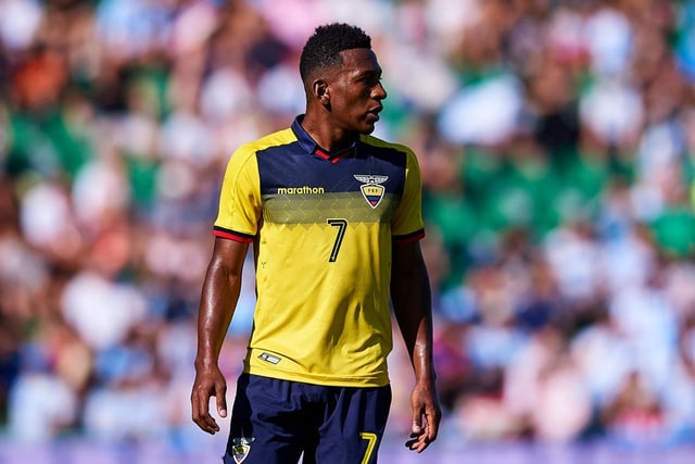 Villarreal defender Pervis Estupinan rejected an approach from Brighton before joining the La Liga so he could play Europa League football this summer. (El Comercio via Sport Witness)
