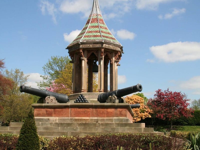 This Green Flag award winning park is Nottingham's oldest public park and the closest park to the city centre. A historic, beautifully maintained park home to an important collection of over 800 trees, some of which are from the original collection. Location: Waverley Street, Nottingham.