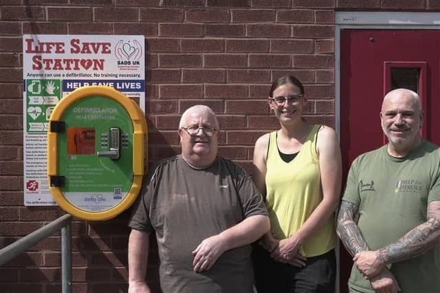 Cllr Helen-Ann Smith with Stanton Hill residents