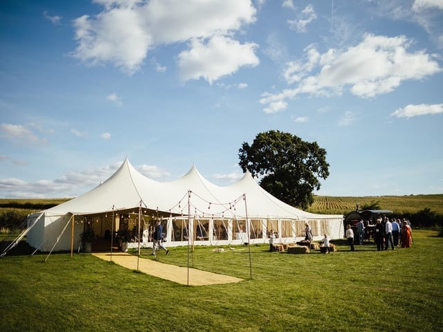 Warren Farmhouse Weddings & Events at Warren Farmhouse in Forest Town has a 4.9 rating on Google. Visit warrenfarmhouseweddings.co.uk for more information.