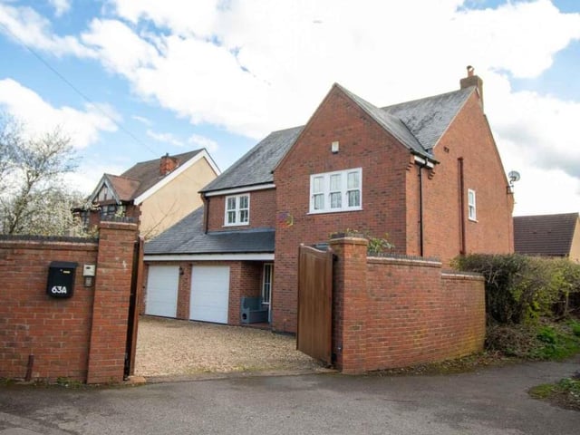 Back to the front of the house now, and a look at the electric wooden gates, within the high boundary walls, that lead on to a gravelled driveway.