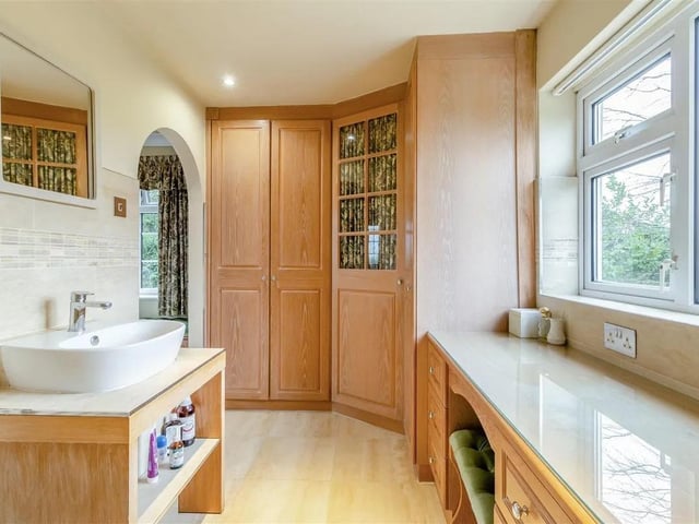 The property also boasts an en-suite