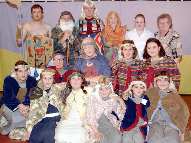 2001 Shirebrook Comprehensive School with the cast of Joseph and his Dream Coat