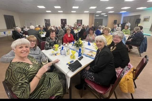 Innerwheel members enjoying the evening