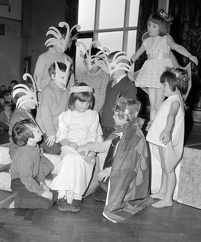 1972 Mansfield Newgate Lane School Nativity