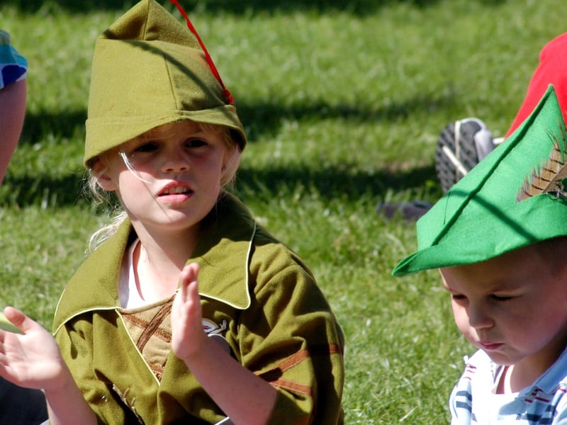 The opening ceremony of the Robin Hood Festival in 2007.