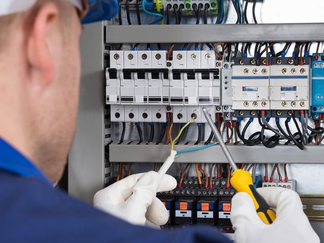We have compiled a list of 10 five-star electricians in the Mansfield and Ashfield area.
