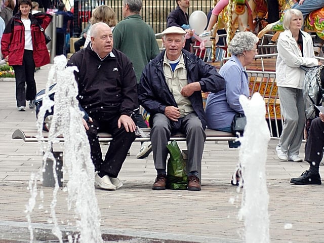 This photo was taken on Mansfield Market Place in 2007. Recognise anyone?