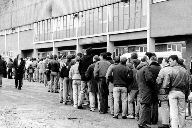 Long lines gather at the Mansfield Town ticket office in 1990.