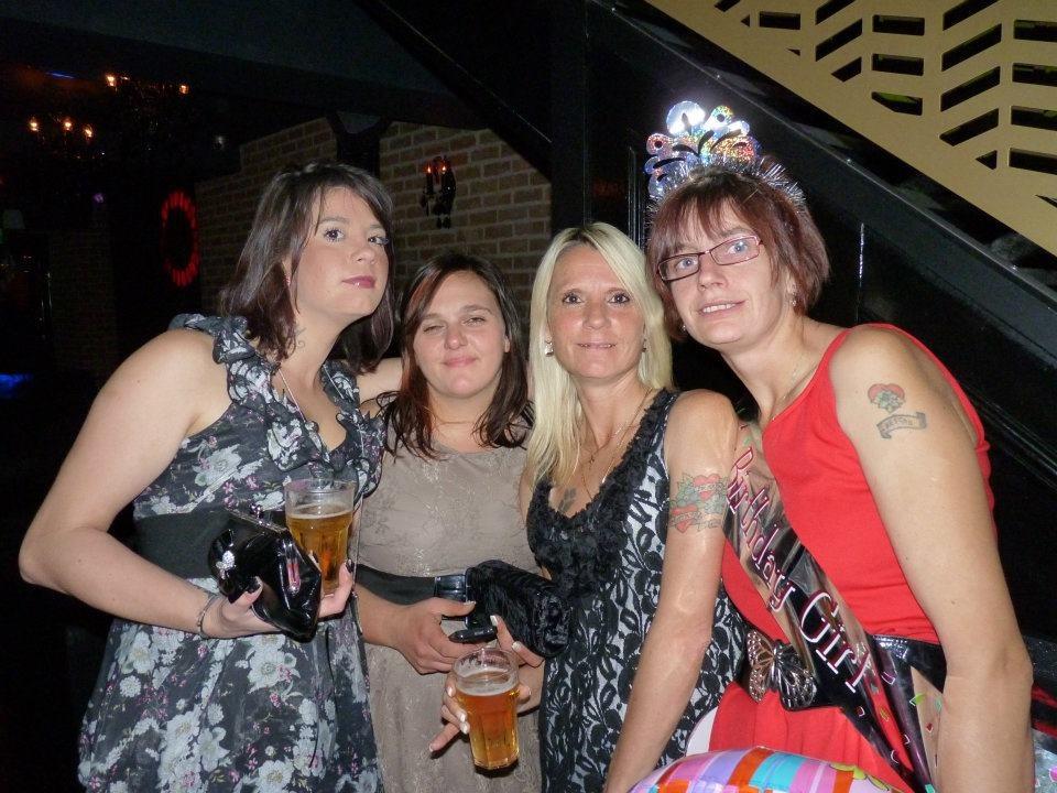 12 Fotos, die Sie an einen Abend im Rush in Mansfield im Jahr 2011 ...