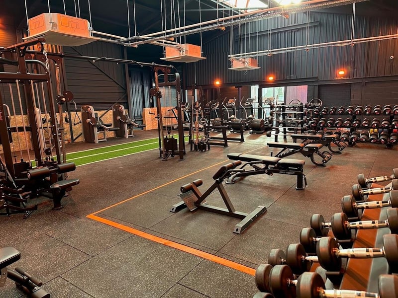 TGS Gym Mansfield is capped at 300 members to ensure an exclusive and private training experience. The gym floor is limited to 20 people at any one time. The West Gate fitness centre has a 4.9 rating on google reviews.