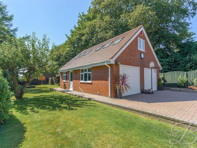 It's time now to look inside the separate annexe, attached to which is an impressive double garage.