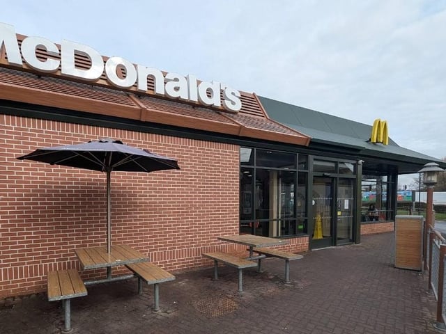 McDonald's - King's Mill Road East, Sutton - has a rating of 3.9 from 3,163 Google reviews.