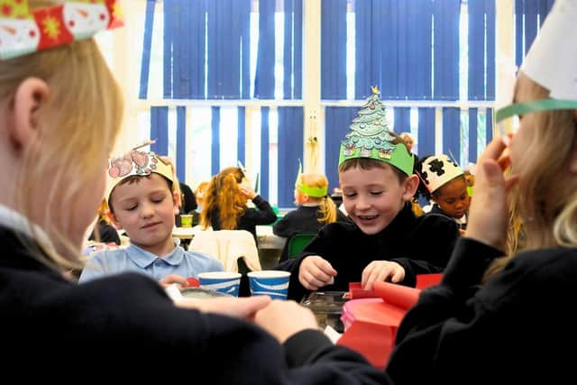 Festive cheer at Sir Edmund Hillary Academy (part of L.E.A.D. Academy Trust) as pupils enjoy Christmas dinner