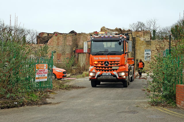 Total Reclaims Demolition at work at Hermitage Mill