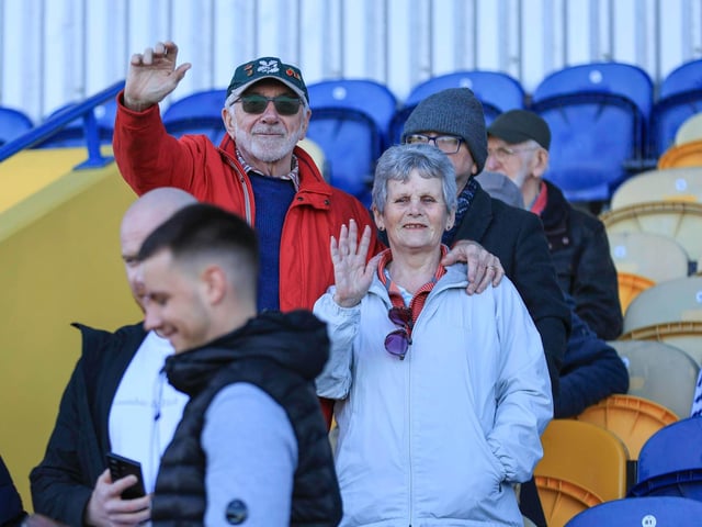 Mansfield Town extended their unbeaten run with another useful point against Burton Albion.