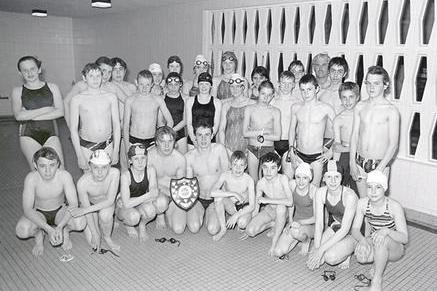 Members of Mansfield Swimming Club pose for a picture at Sherwood Baths in 1981.