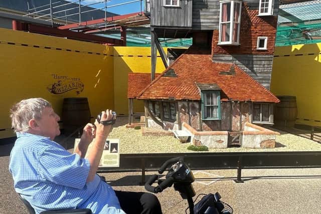 Harry Potter superfan Peter enjoys studios for 78th birthday celebrations