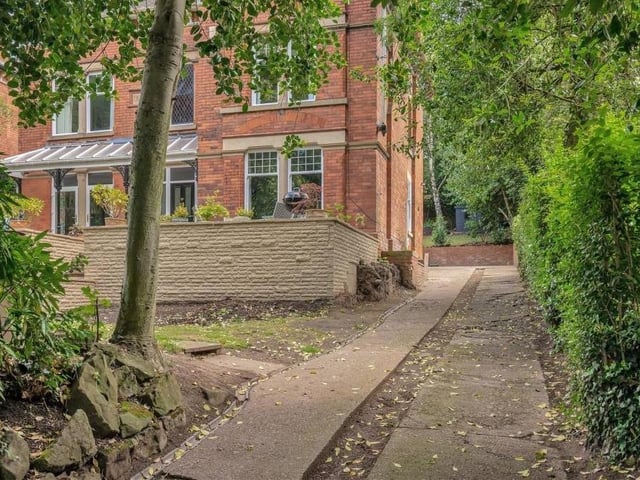 When you arrive at Norfolk House, you are greeted by wrought-iron gates and this long driveway.