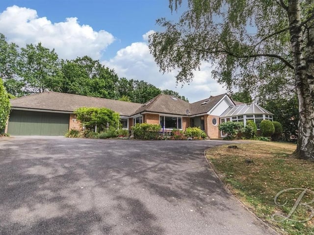 The property in Church Drive, Ravenshead boasts a large driveway to the front providing ample off-road parking for multiple vehicles