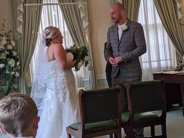 Taylor-Jade married on 2.10.20. She said: 'We were due to fly to Vegas but that didn’t happen. But had a lovely day at our local registry office. We hope to be at Vegas this October instead. Love wins.'