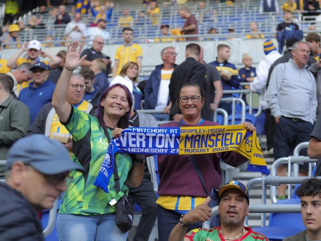 Mansfield Town made Everton work hard for victory after a dogged defensive display.