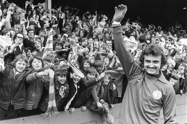 Rod Arnold with fans who had just been crowned Stag's Player of the Year by Chad readers in 1977