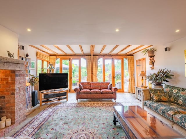 The large oak doors and traditional oak beams ensure the lounge is laden with character.