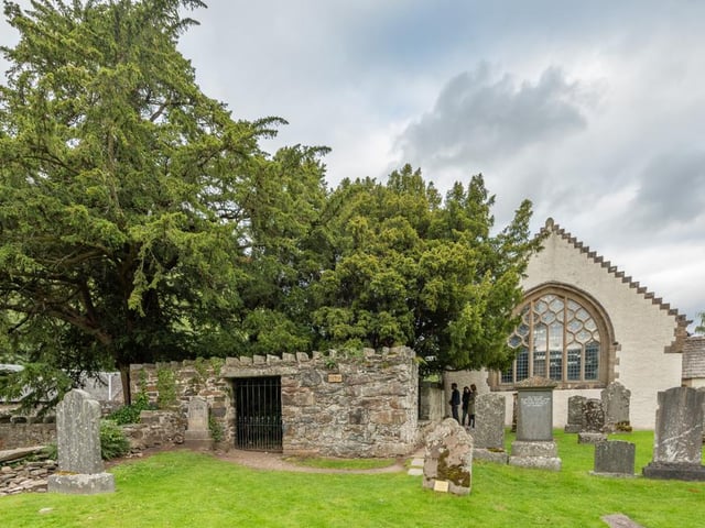 The Fortingall Yew is said to be the oldest living thing in Europe, dating back between 3,000 and 9,000 years, depending on whose evidence you are taking. Growing at the start of beautiful Glen Lyon, it is worth a day trip to see. Afterwards, head for Kenmore and enjoy views of Loch Tay.